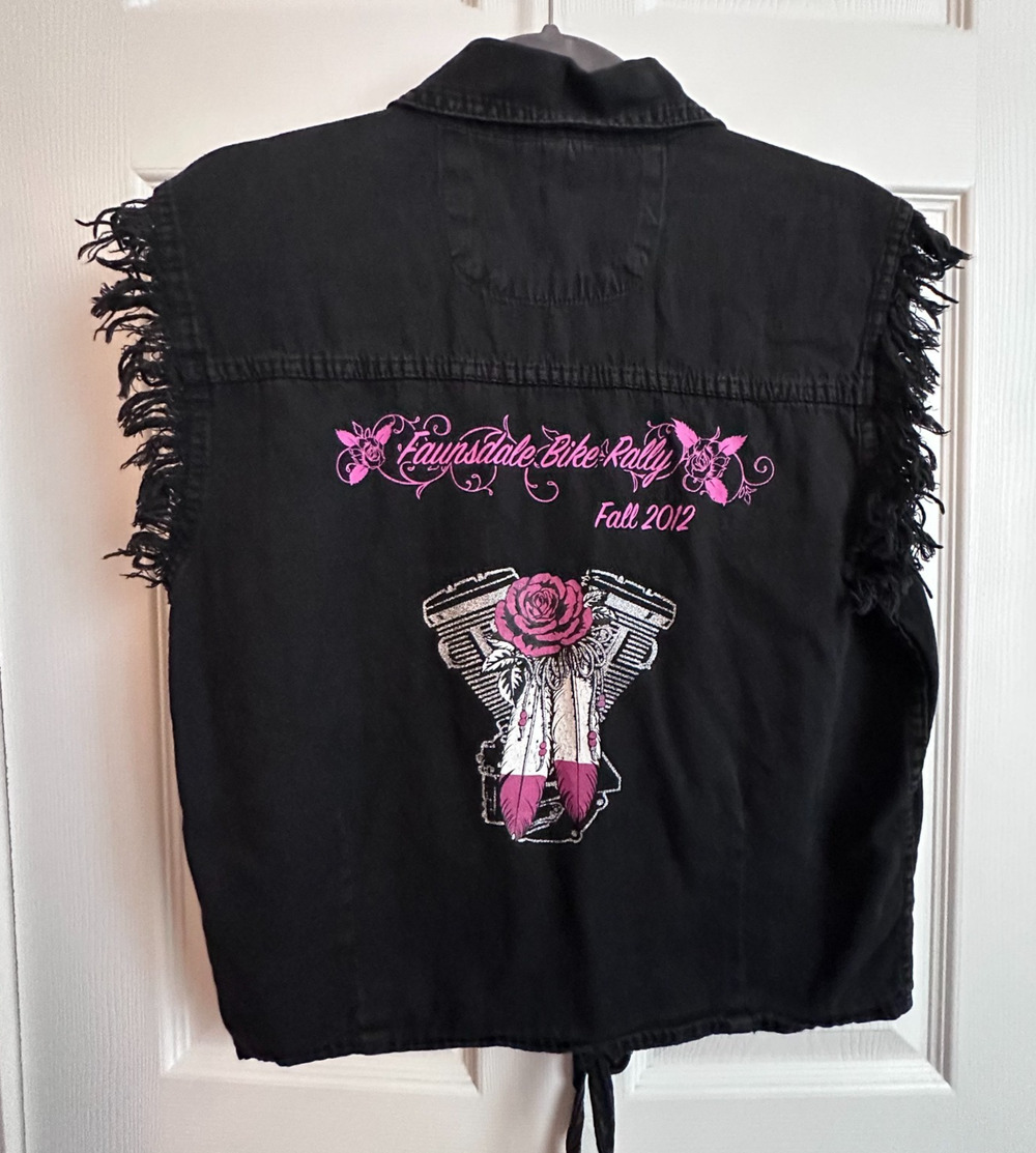 Womens XL Black Denim Frayed Sleeveless Faunsdale Bike Rally Button Up Vest